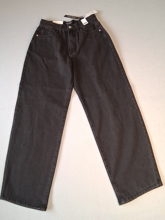 Judy Blue Other - Judy Blue High waisted Relaxed fit through hip and thigh. Barrel/wide leg. NWT